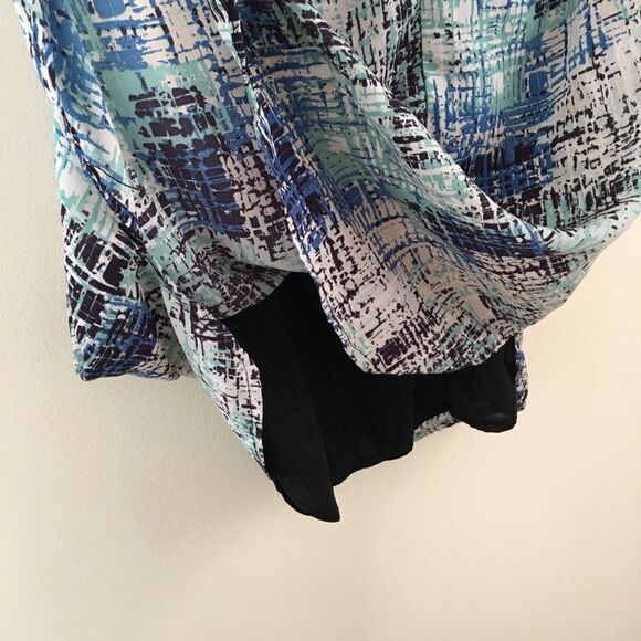 Japna geometric short sleeve dress | Size Small - Picture 6 of 6